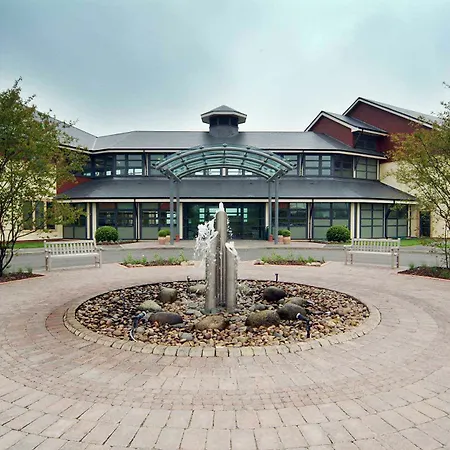Wychwood Park Hotel And Golf Club-2