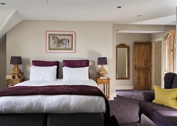 Cotswold Grange Bed & Breakfast Cheltenham