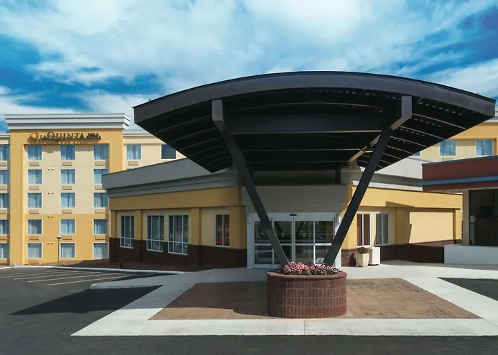 La Quinta By Wyndham Lynchburg At Liberty Univ.