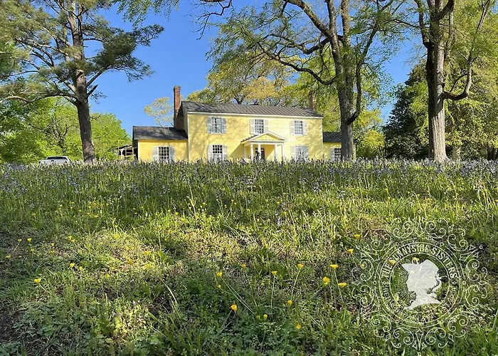 The Sunnyside Sisters Bed And Breakfast