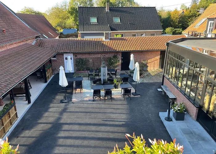 le DOMAINE D HELANT