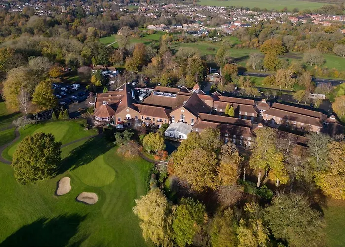 Delta Hotels By Marriott Tudor Park Country Club