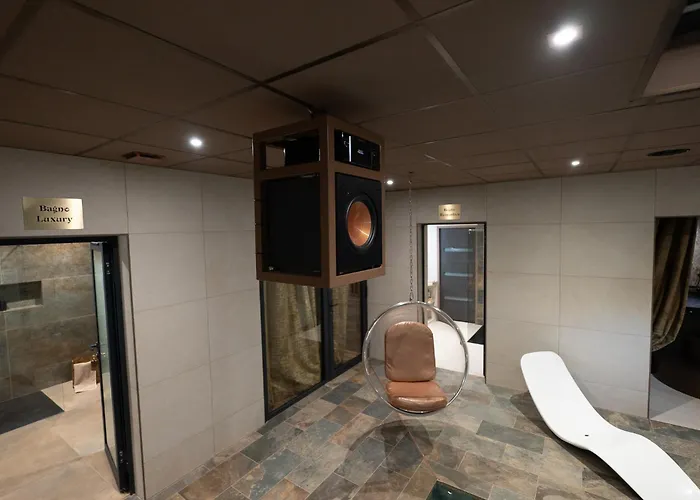 CARACALLA PRIVE - Chambres d'hôtes avec Piscine, Jaccuzi et Hammam privatifs Saint-Etienne 