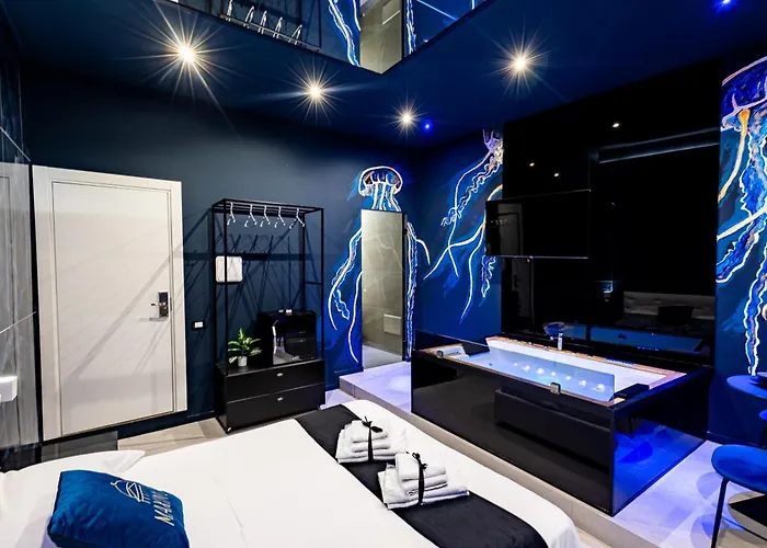 Maximum Suite & Spa