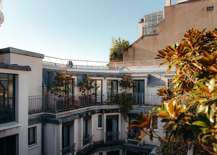 Hotel Eiffel Blomet