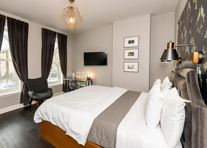 Wicker Park Inn