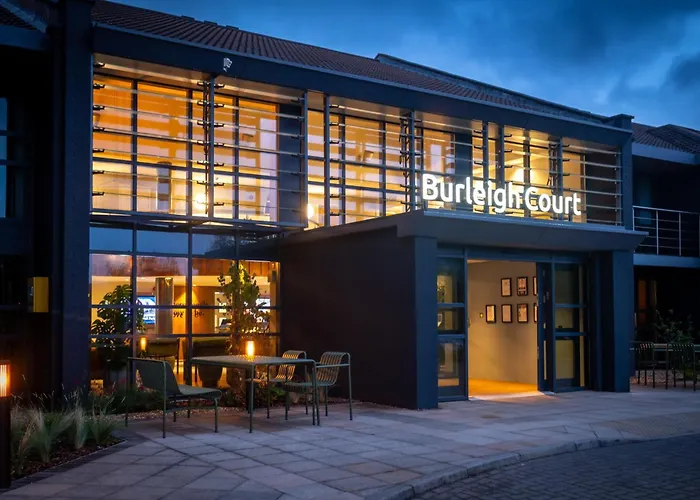 Burleigh Court Hotel And Leisure
