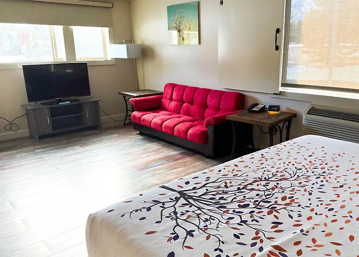 Empeiria High Sierra Hotel