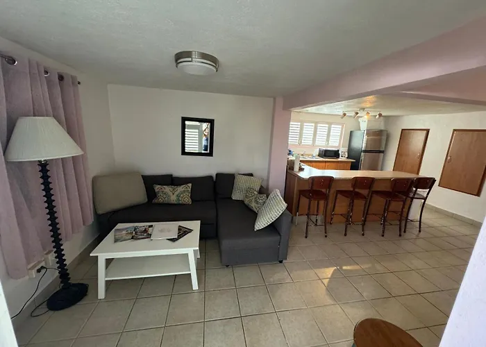 Villa Coral Guesthouse