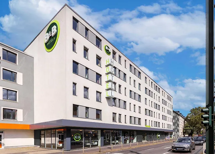 - Mitte