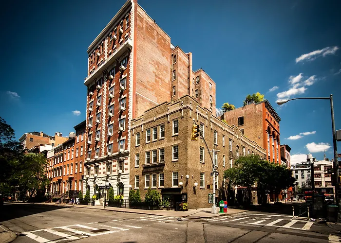 Washington Square Hotel