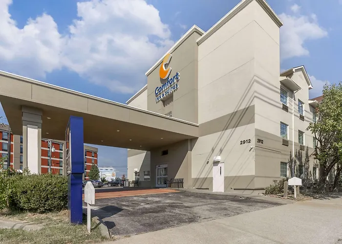 Comfort Inn & Suites Louisville Airport Fair & Expo