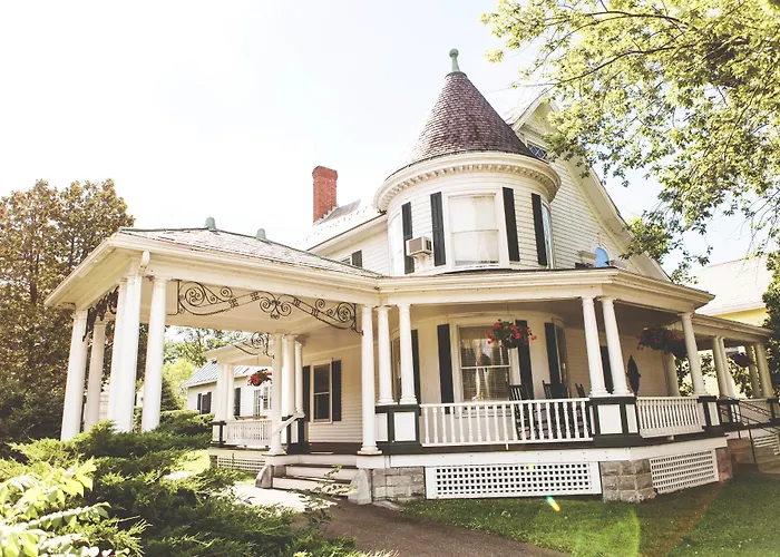 Swift House Inn