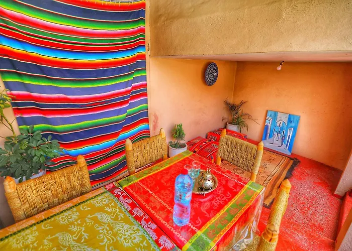 Riad Safran Rouge Jacuzzi Rooftop