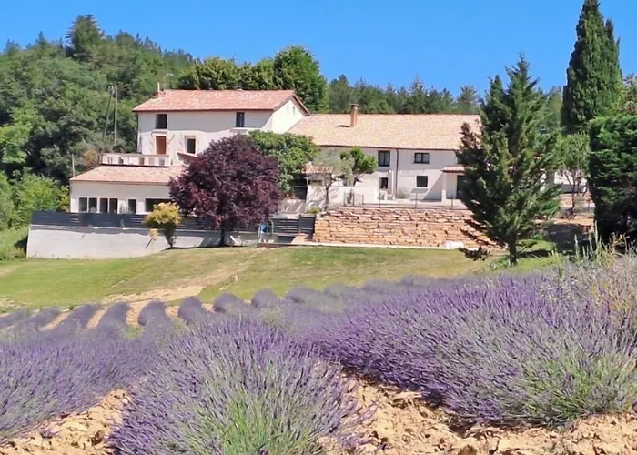 Domaine De Prefaissal