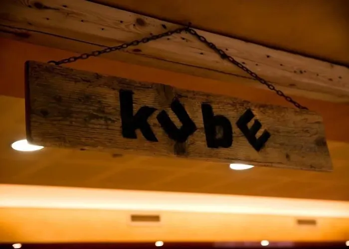 Hotel Kube
