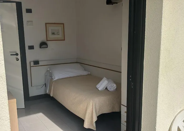 Garisenda B&B - In Centro A