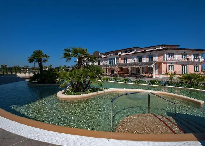 L' Araba Fenice Hotel & Resort