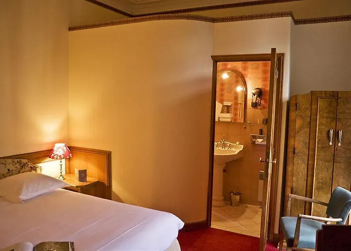 Hotel Abbaye Des Vaux-De-Cernay