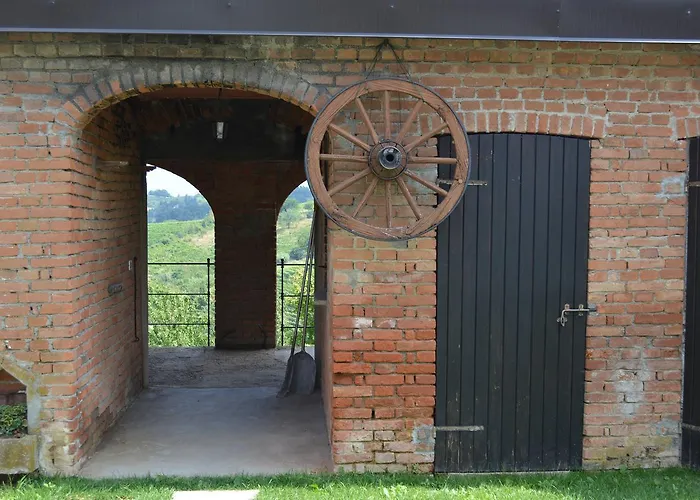 Cascina Valtignosa Camere Con Vigna Cassine