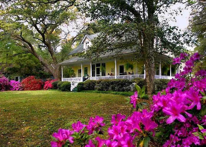 Magnolia Springs Bed And Breakfast