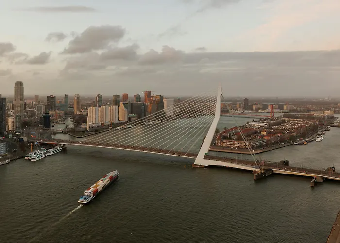 Grand Hotel Central Rotterdam